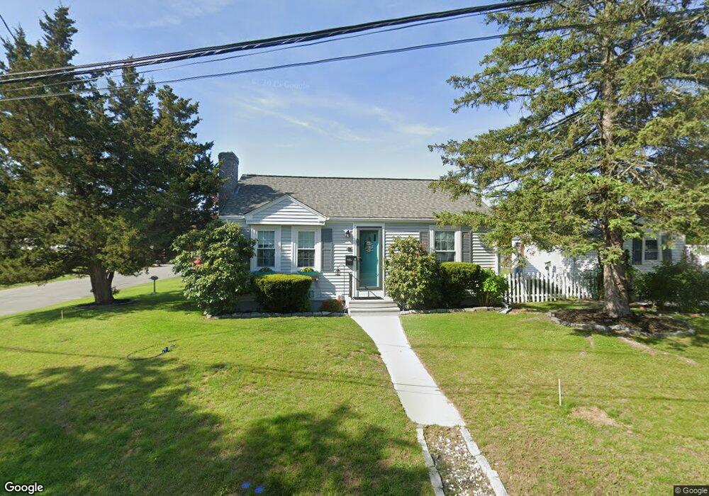80 Laconia Rd, Cranston, RI 02920 - photo 1