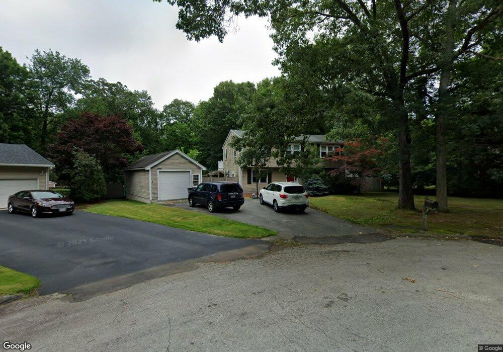 39 Harton Ross Dr, Whitman, MA 02382 - photo 1