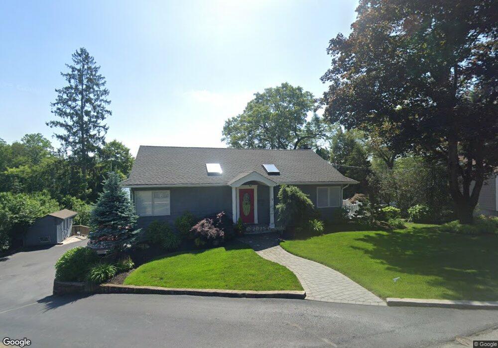 7 Waters Edge, Kinnelon, NJ 07405 - photo 1