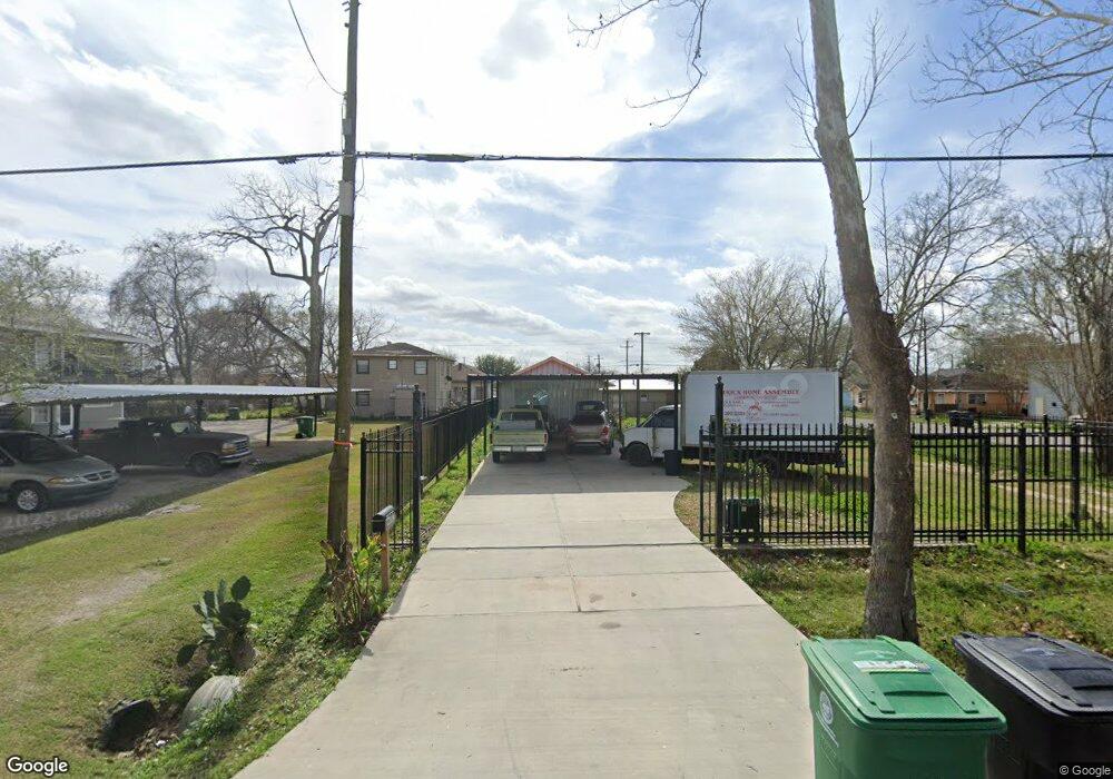 4002 Reid St, Houston, TX 77026 - photo 1