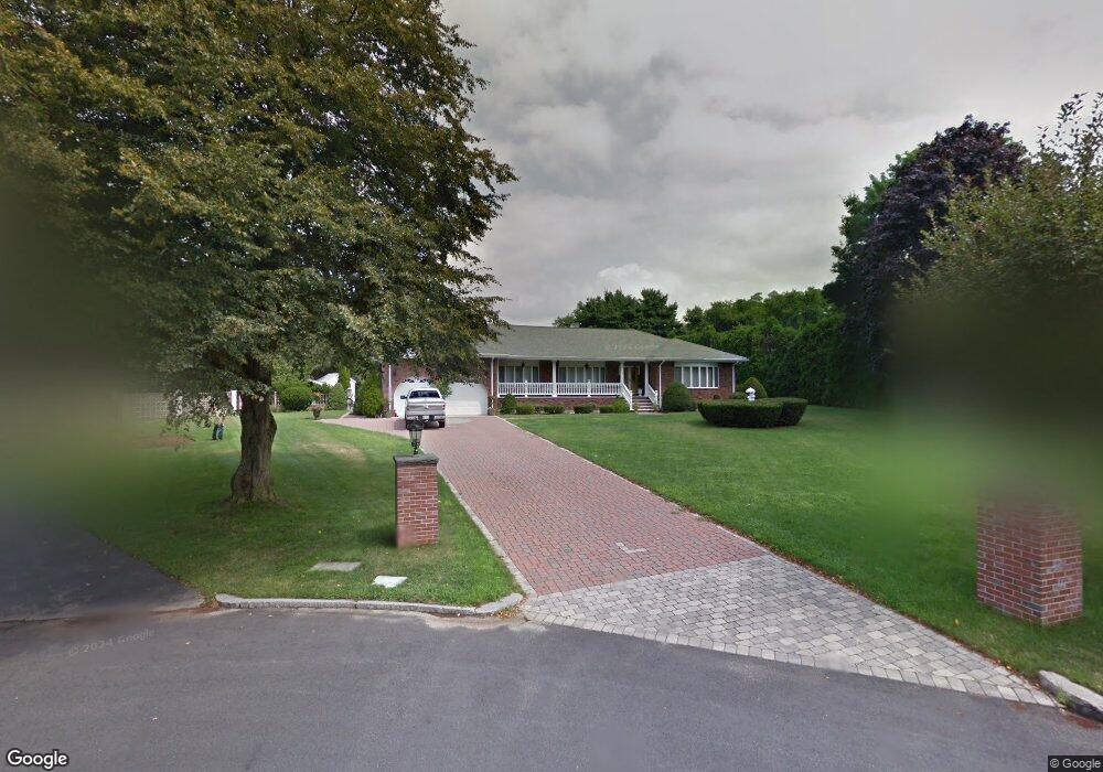 12 Viking Rd, Winchester, MA 01890 - photo 1