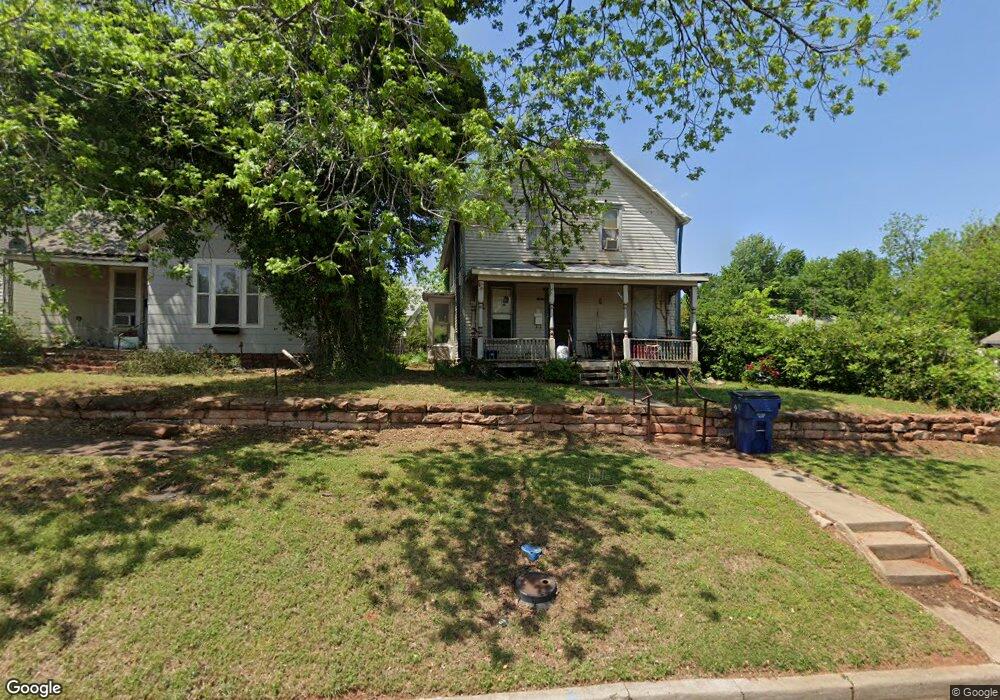423 N Broad St, Guthrie, OK 73044 - photo 1