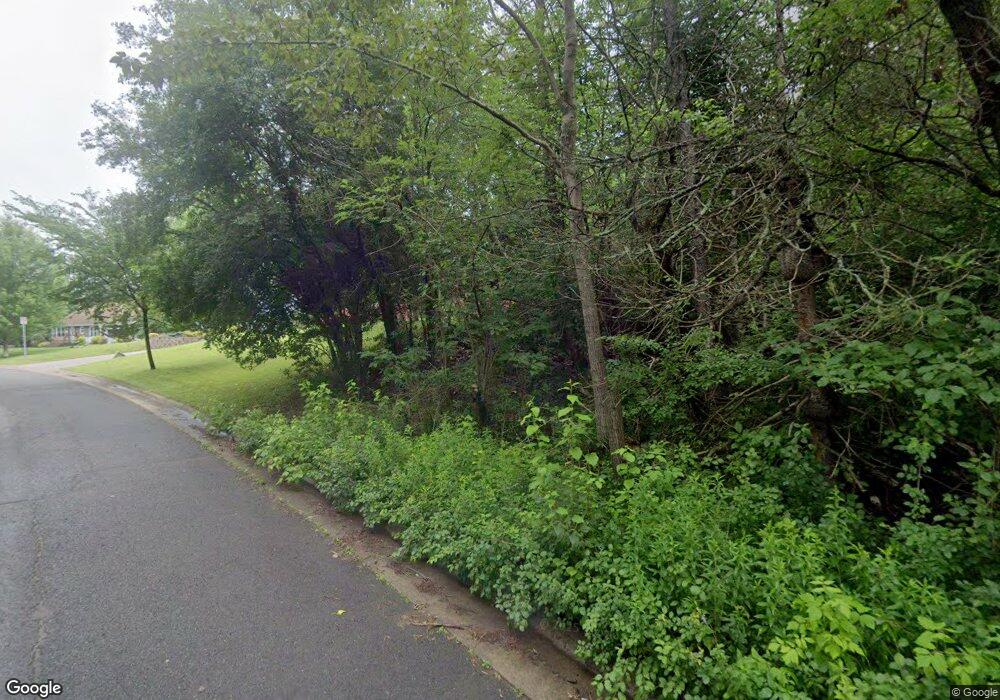 443 Lakeview Ave, Duluth, MN 55812 - photo 1