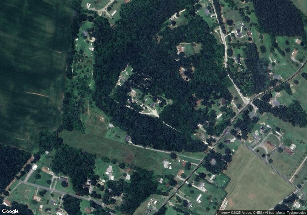 880 Old Lincolnton Crouse Rd, Crouse, NC 28033 - photo 1