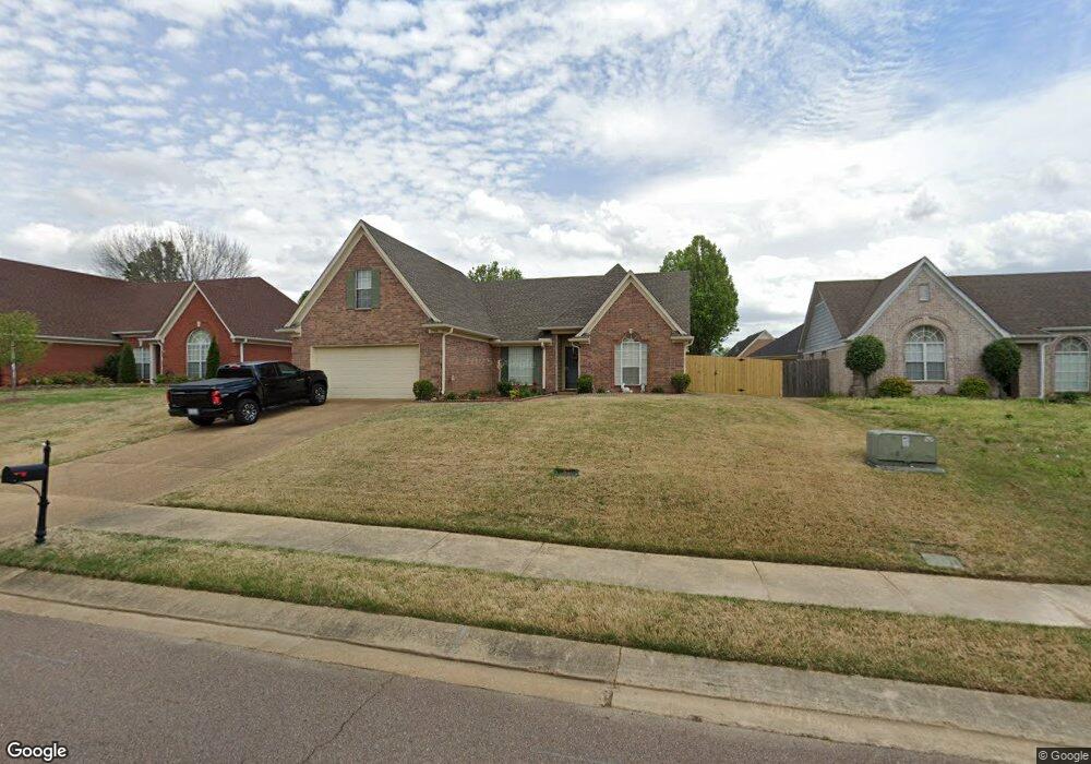 7728 Meadow Ridge Ln, Olive Branch, MS 38654 - photo 1