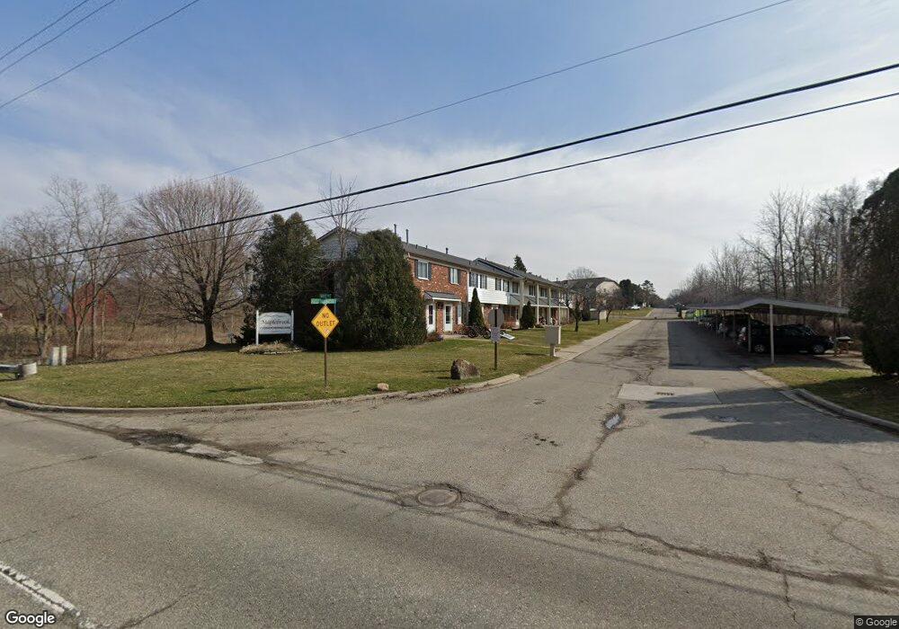 5402 Maplebrook Ln unit 2, Flint, MI 48507 - photo 1