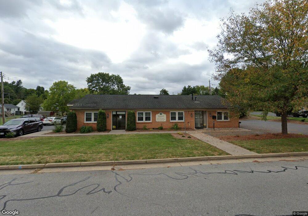 1420 13th St, Waynesboro, VA 22980 - photo 1