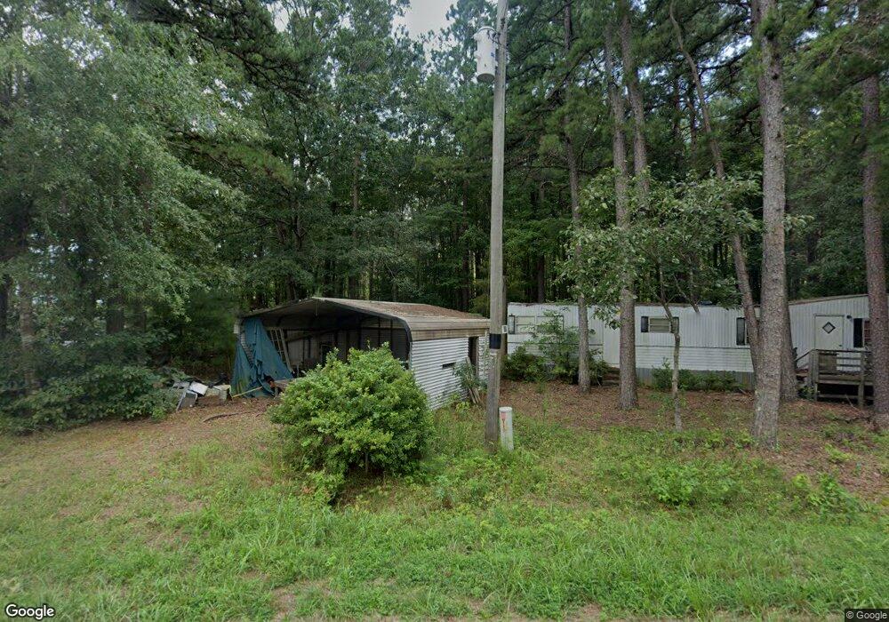 1182 Beech Forest Rd, Kenbridge, VA 23944 - photo 1