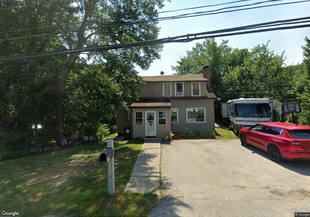 712 Quinebaug Rd, Thompson, CT 06262 - photo 1