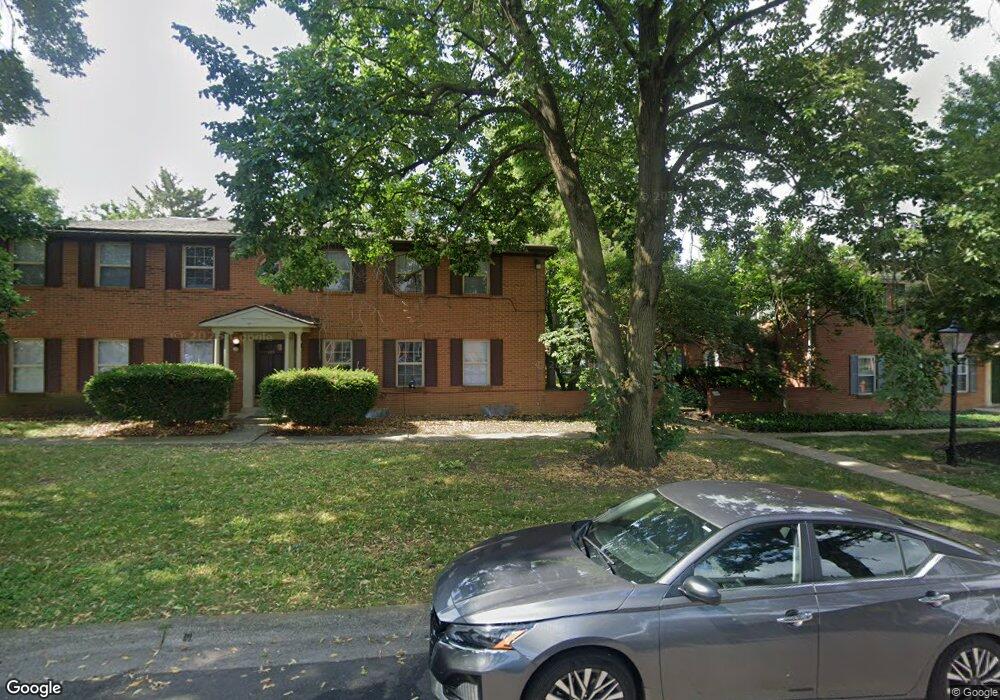 133 Georgetown Dr unit 12, Columbus, OH 43214 - photo 1