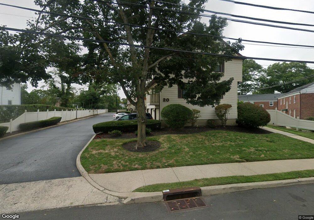 20 Pinckney Rd, Red Bank, NJ 07701 - photo 1