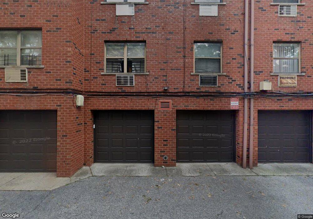 7128 Sutton Place unit 2, Fresh Meadows, NY 11365 - photo 1