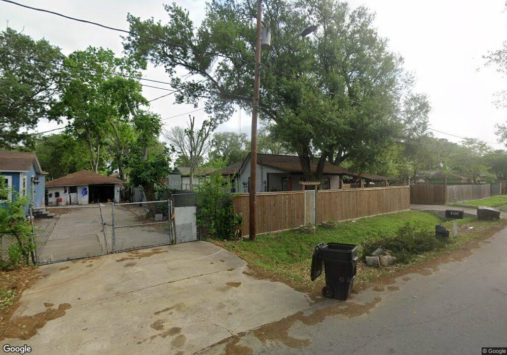 6418 W Bend St, Houston, TX 77085 - photo 1
