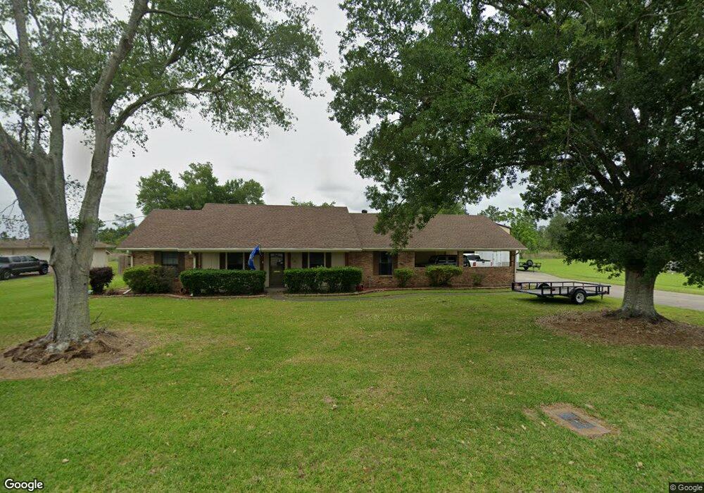 508 N Lake Ct, Lake Charles, LA 70605 - photo 1