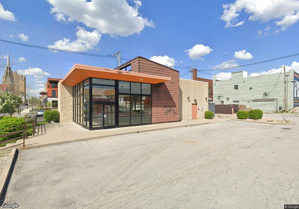 1326 Jackson St, Anderson, IN 46016 - photo 1