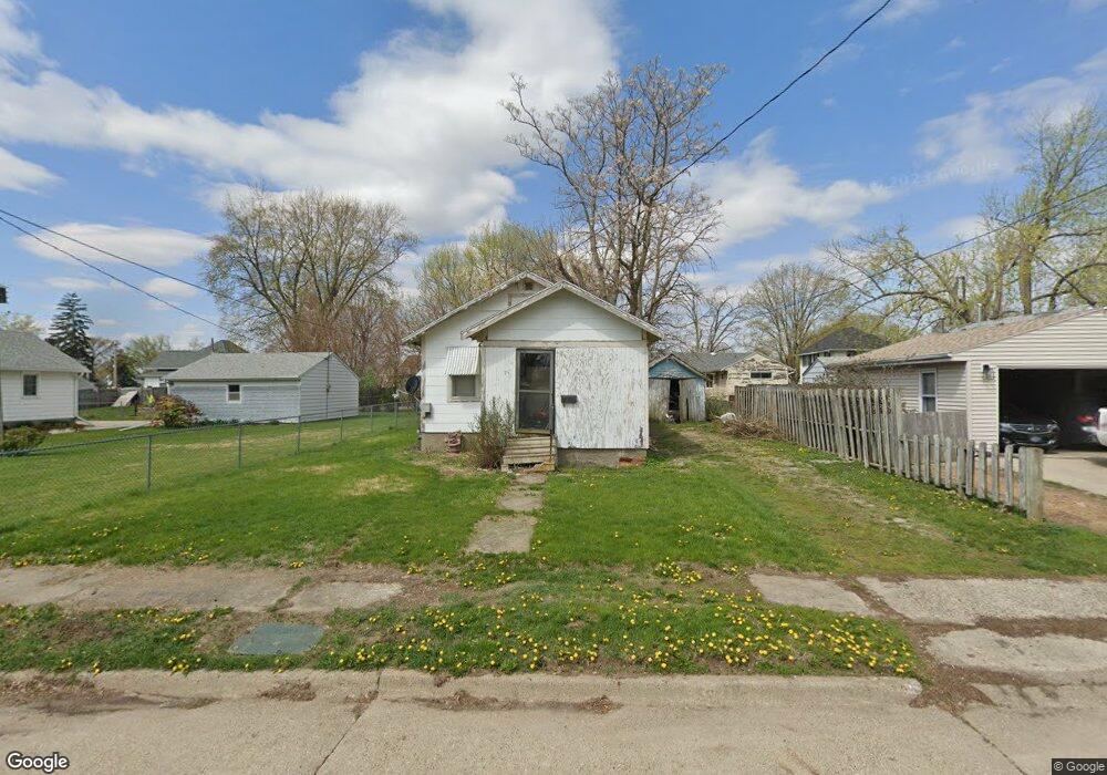509 E 9th St N, Newton, IA 50208 - photo 1