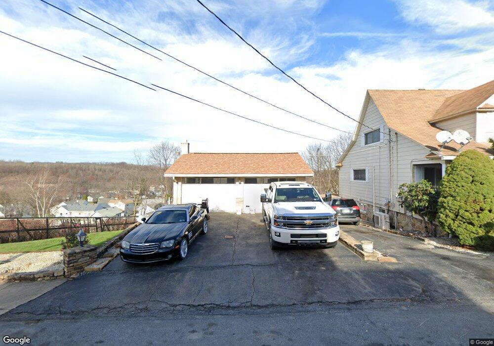 322 Simpson St, Dupont, PA 18641 - photo 1