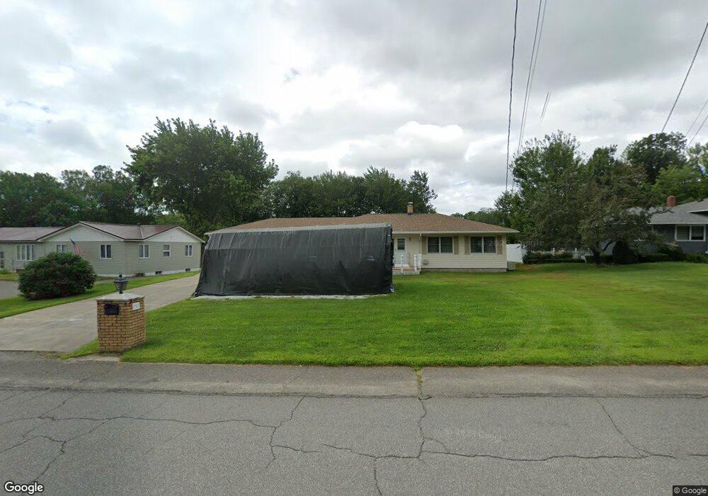 292 Massachusetts Ave, Millinocket, ME 04462 - photo 1