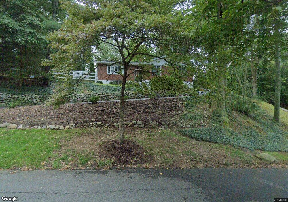 27 Shadow Rd, Upper Saddle River, NJ 07458 - photo 1