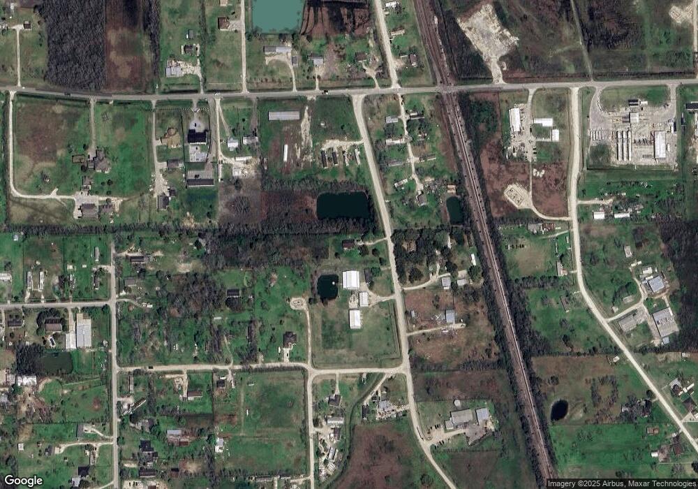 19026 Amoco Dr S, Alvin, TX 77511 - photo 1