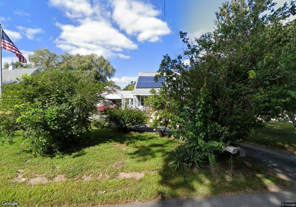 344 Pelham St, Methuen, MA 01844 - photo 1