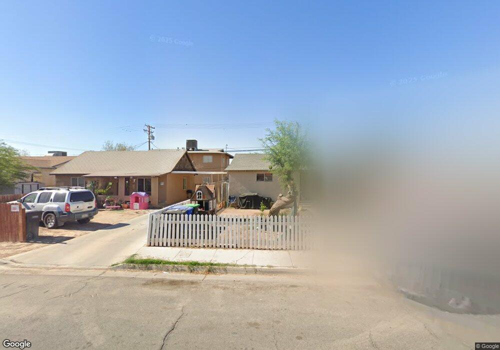 727 El Centro Ave, El Centro, CA 92243 - photo 1