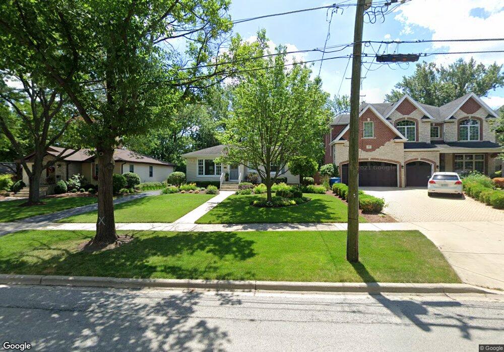 418 W 3rd St, Elmhurst, IL 60126 - photo 1