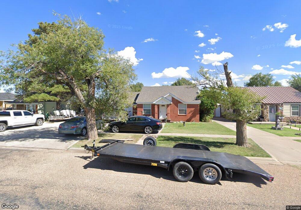 413 Beard Ave, Dumas, TX 79029 - photo 1