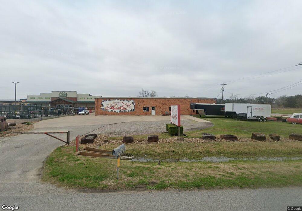 690 Farm To Market Road 517, Alvin, TX 77511 - photo 1