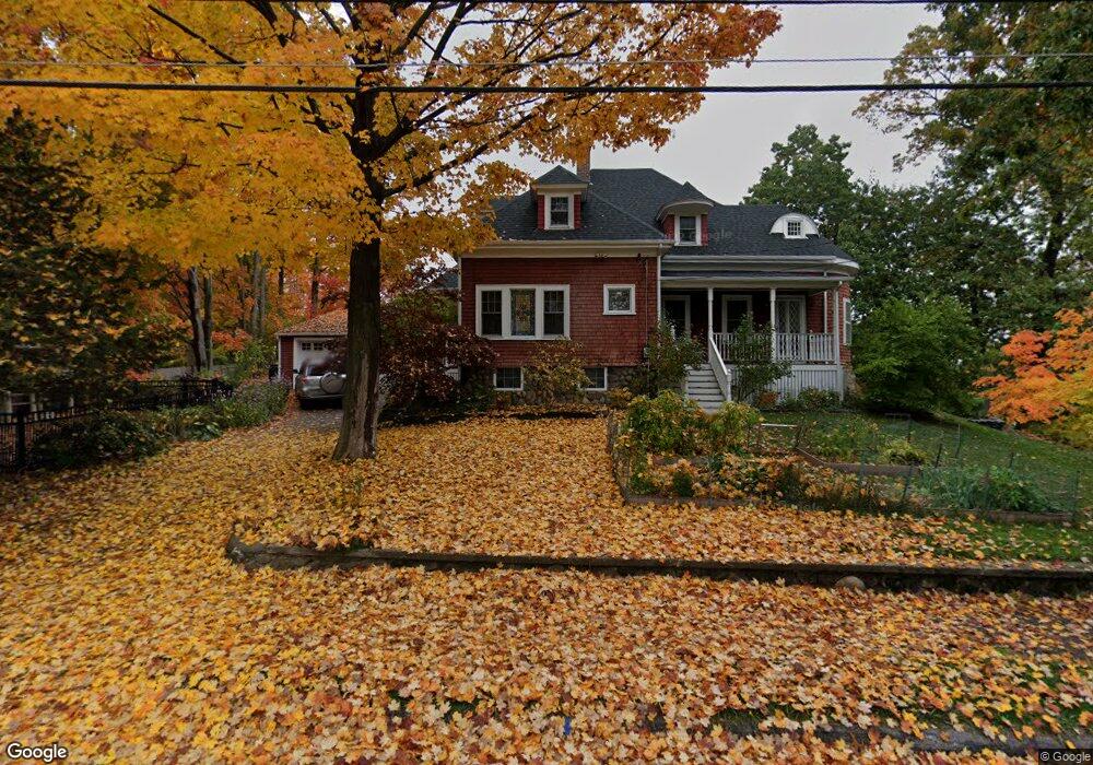 2 Nichols St, Wakefield, MA 01880 - photo 1