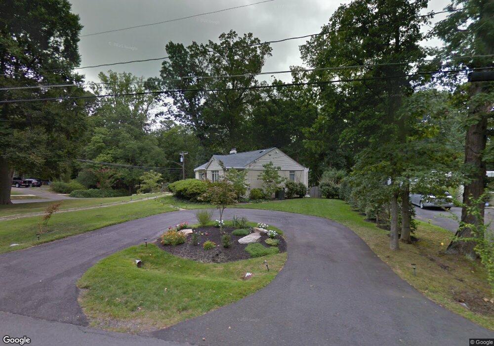 3529 Devon Dr, Falls Church, VA 22042 - photo 1