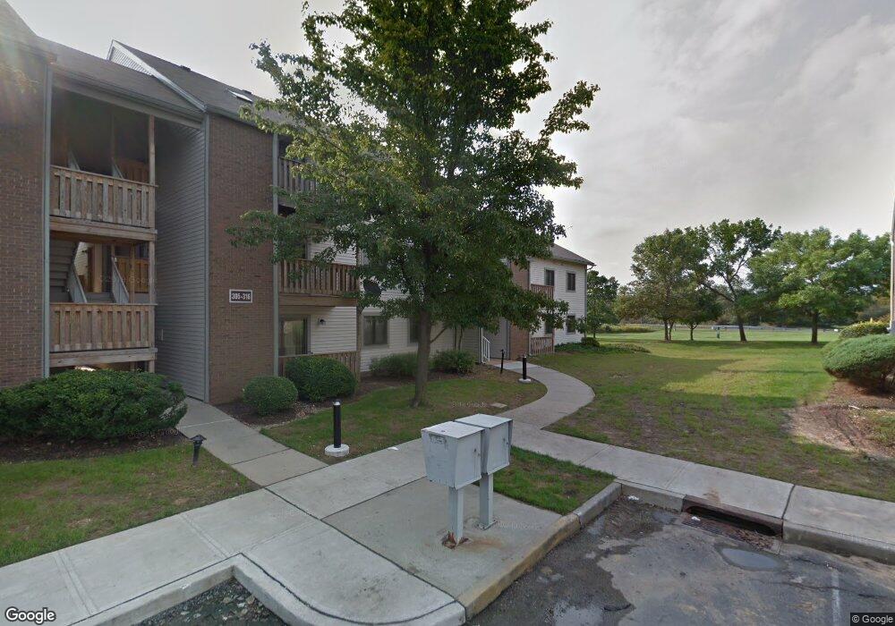 318 Ravens Crest Dr, Plainsboro, NJ 08536 - photo 1