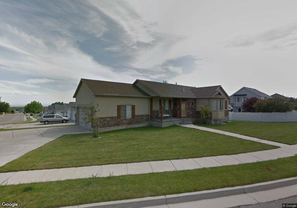 2447 N 10 W, Layton, UT 84041 - photo 1