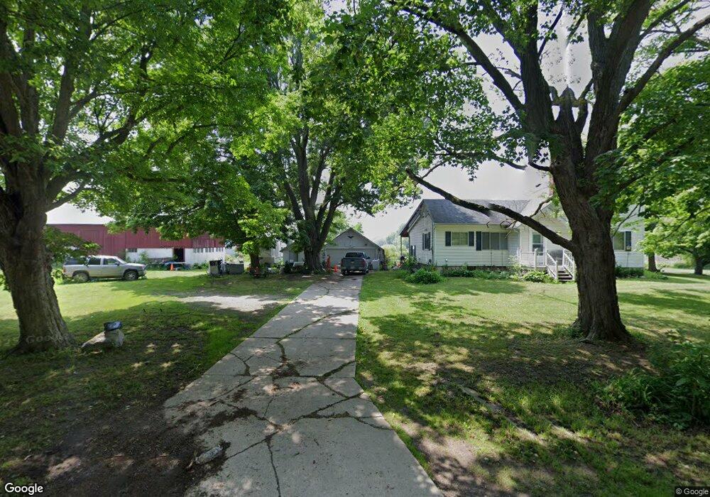 11078 E Richfield Rd, Davison, MI 48423 - photo 1