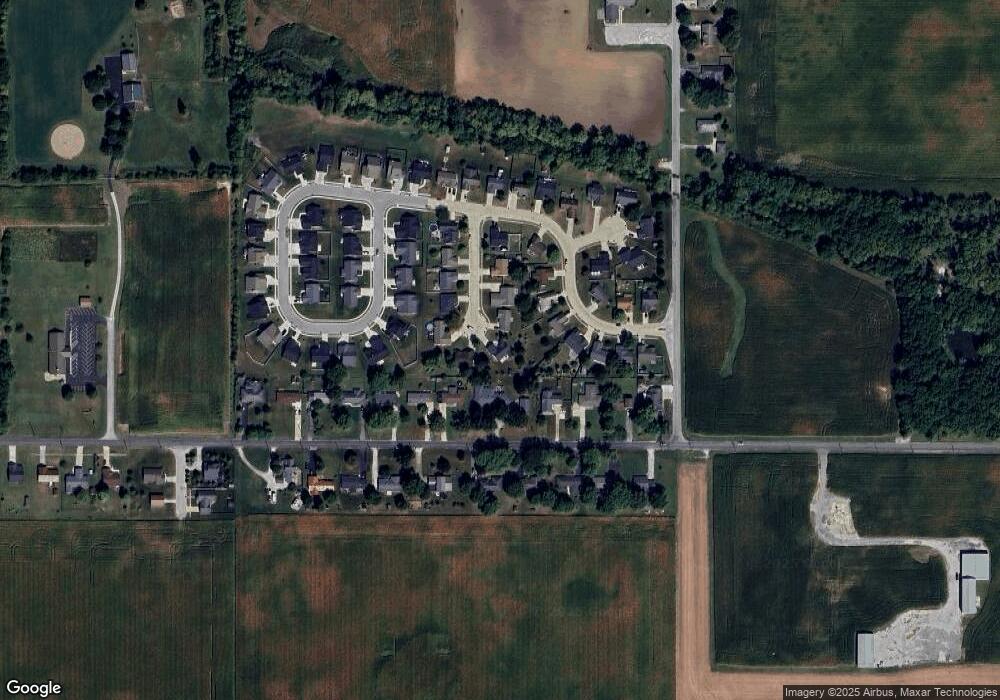 1655 Broadmoor Ct, Frankfort, IN 46041 - photo 1