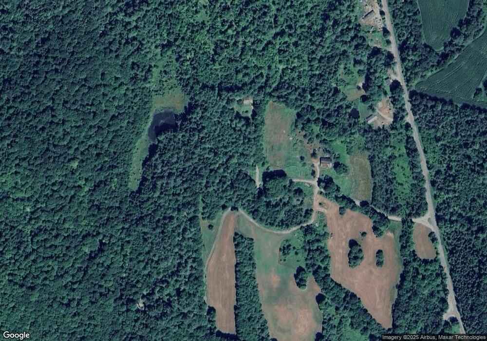 199 Spinster Hill, Saint Johnsbury, VT 05819 - photo 1