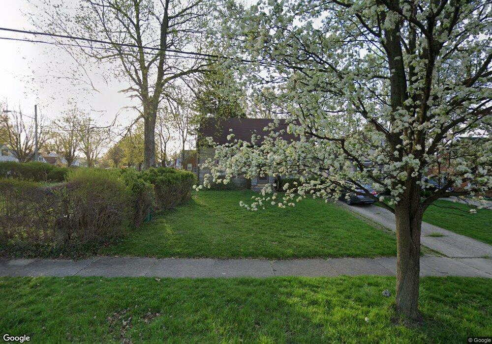 5433 South Blvd, Maple Heights, OH 44137 - photo 1