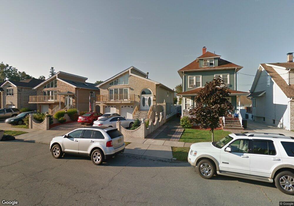 372 Page Ave, Lyndhurst, NJ 07071 - photo 1