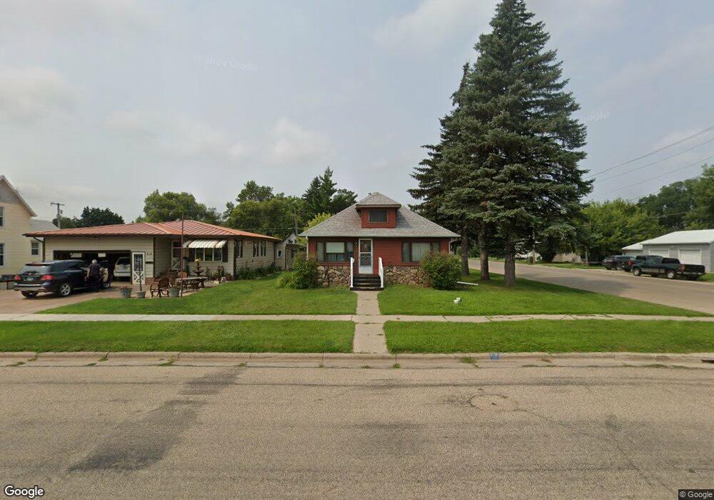 721 2nd Ave NE, Jamestown, ND 58401 - photo 1