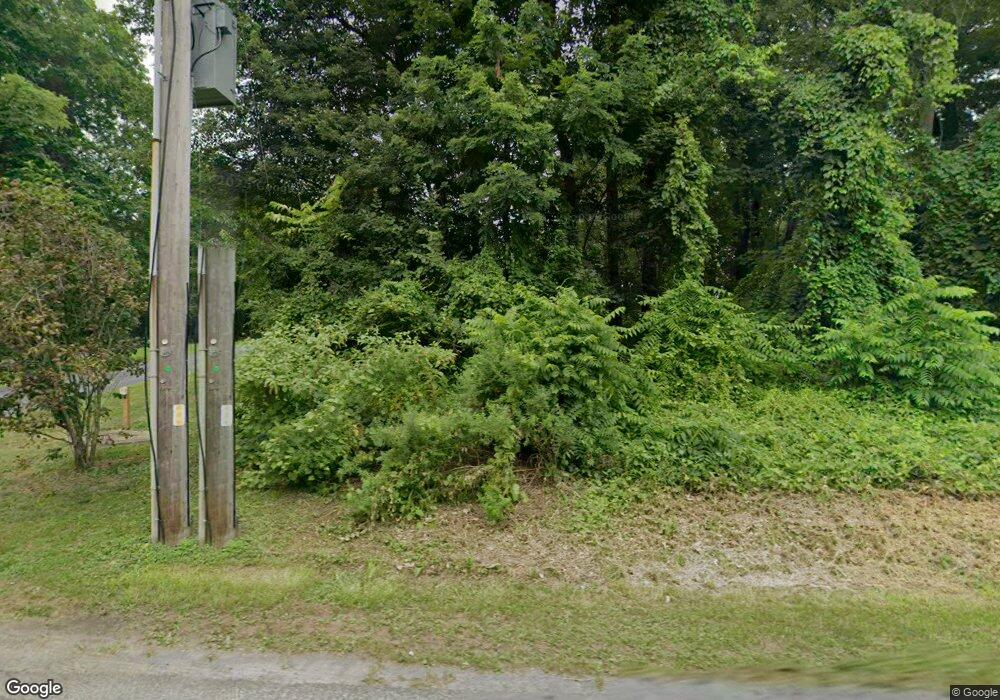 372 Vassar Rd, Poughkeepsie, NY 12603 - photo 1