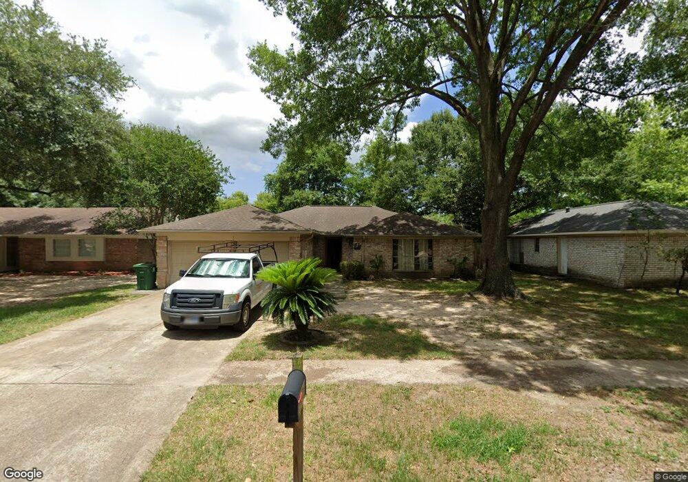 3902 Almington Ln, Houston, TX 77088 - photo 1