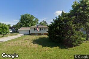 516 W Charles St, Mc Lean, IL 61754