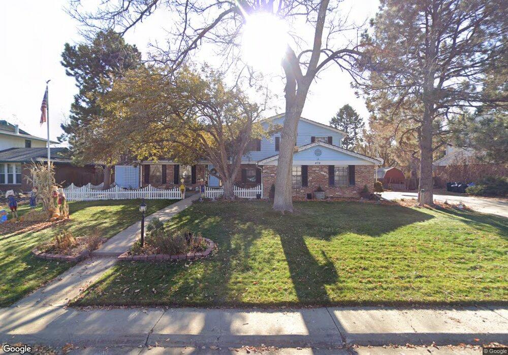 476 Oswego Ct, Aurora, CO 80010 - photo 1