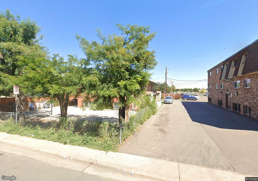 15551 E 13th Ave, Aurora, CO 80011 - photo 1