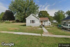 410 E Jackson St, Sigourney, IA 52591
