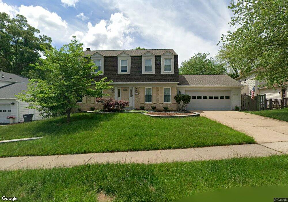 7002 Maple Tree Ln, Springfield, VA 22152 - photo 1