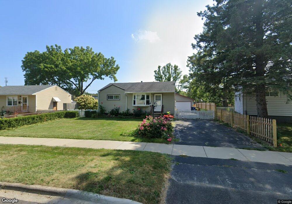 2909 Navaho Rd, Waukegan, IL 60087 - photo 1