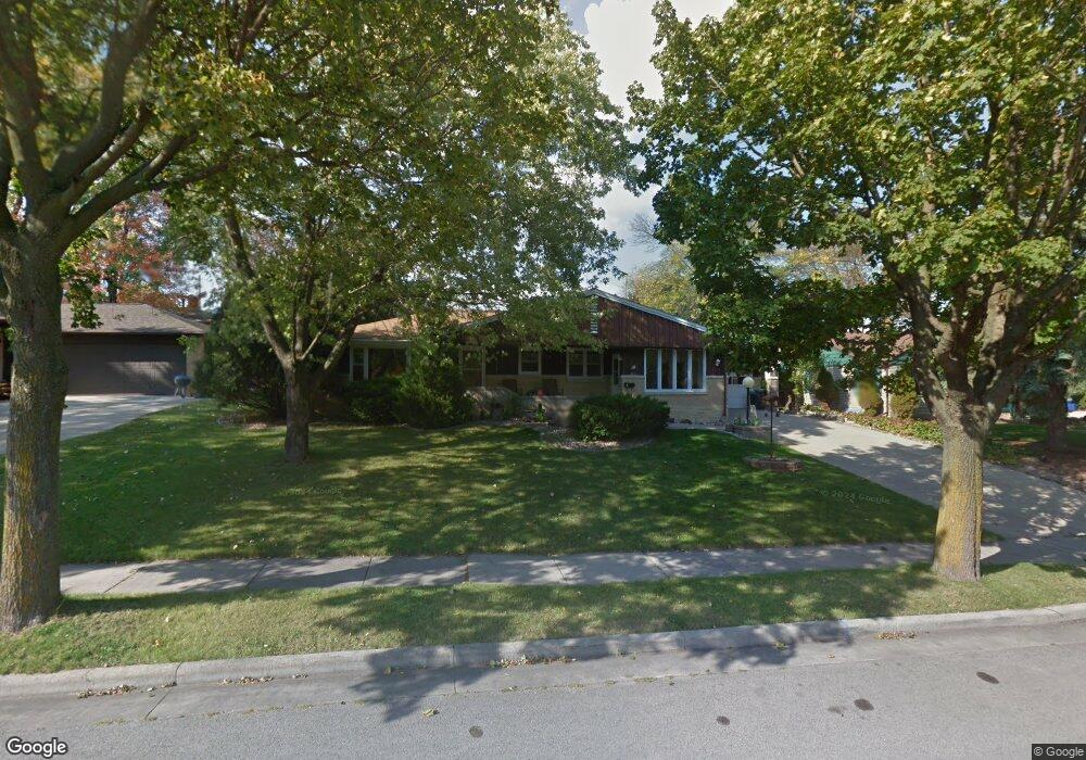 402 Elm St, Combined Locks, WI 54113 - photo 1