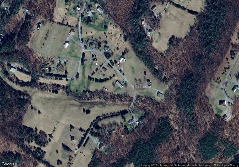 128 Breakeven Ln, Berkeley Springs, WV 25411 - photo 1