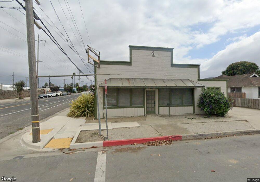 236 N F St, Lompoc, CA 93436 - photo 1